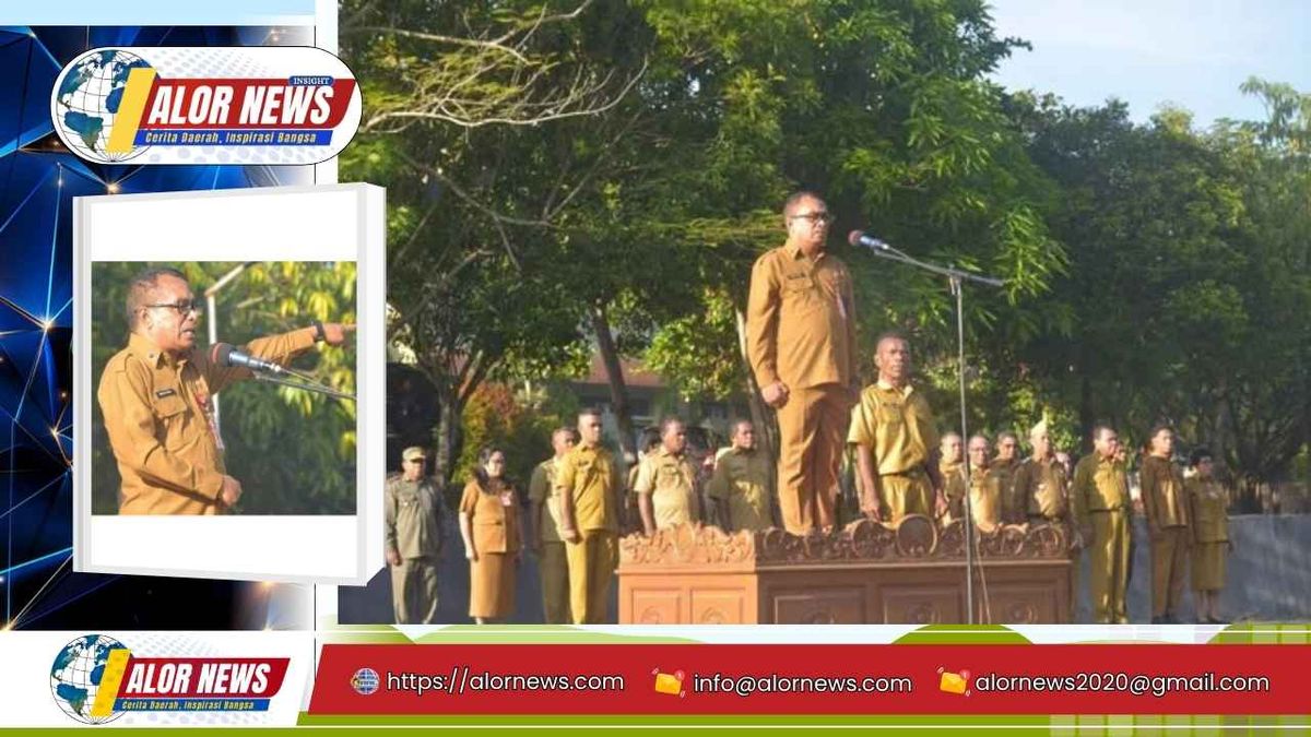 Sekda Alor Melkisedek Bely memberikan arahan terkait disiplin ASN dan kondisi keamanan daerah saat apel gabungan ASN di halaman Kantor Bupati Alor, Senin (11/5/2026). Foto: Humas Setda Alor
